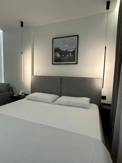 Elegant Studio - Tirana City Center Zewnętrze zdjęcie