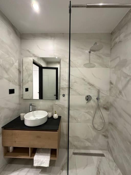 Elegant Studio - Tirana City Center Zewnętrze zdjęcie