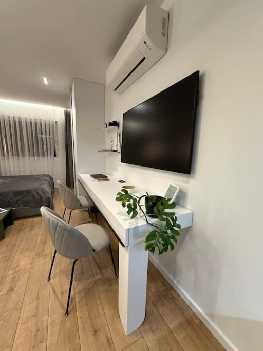 Elegant Studio - Tirana City Center Zewnętrze zdjęcie