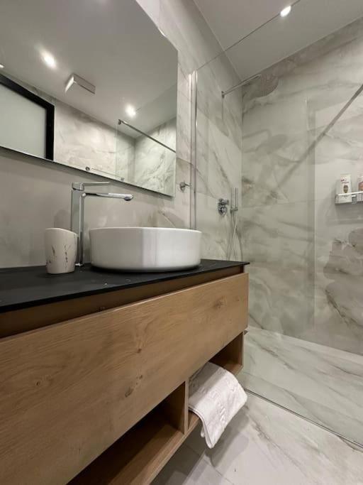 Elegant Studio - Tirana City Center Zewnętrze zdjęcie